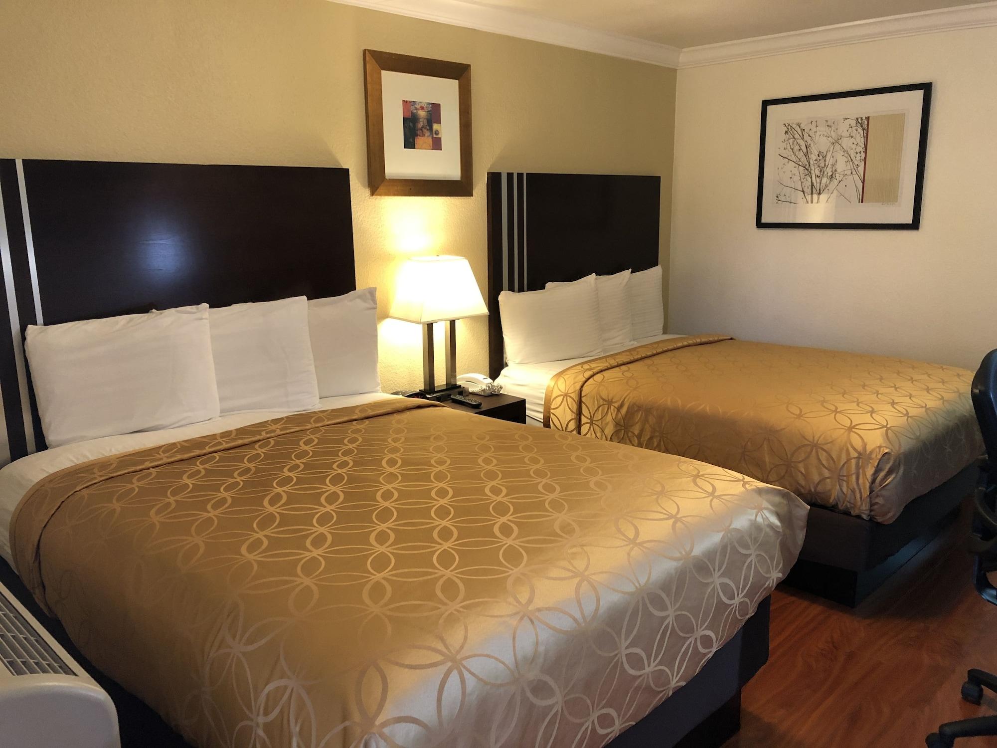 Motel Lombard Plaza 2*
